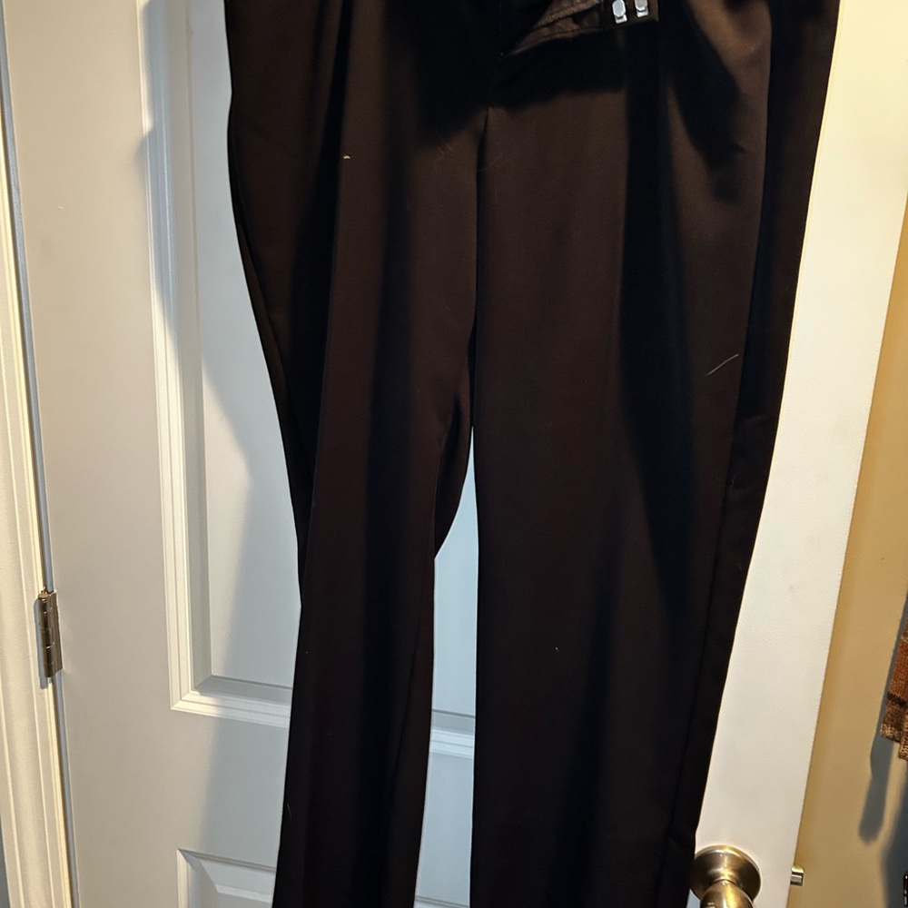 Old Navy Women's Black Straight Leg Pants